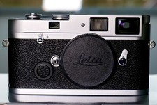 Leica MP silbern verchromt 10301 wie NEU in OVP