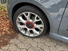Fiat 500 Original Felgendeckel Schwarz mit Rotem Rand