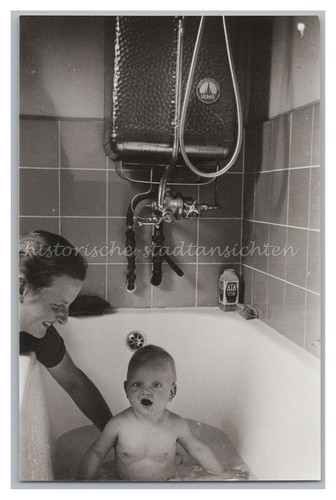 Mutter badet sohn - mutter,