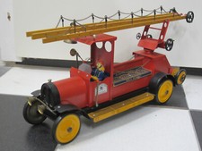 Oldtimer Feuerwehrleiterwagen T192 "FFW Krötenbach" Blech Tucher + Walther Box