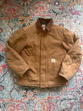 Carhartt J22 DKB Braun