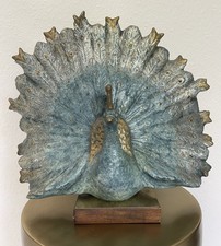 Dekorative Pfauenfigur Auf Holzsockel/ Italien