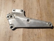 Honda CB 400 T  CB 400 N  Fußrastenhalter Rastenhalter links