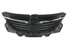 Chrom-Kühlergrill unter dem