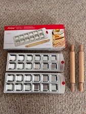 Vintage Ravioli 12 Mold Fill &