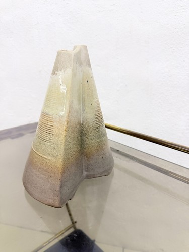Kegelförmige vase - kegelförmige,