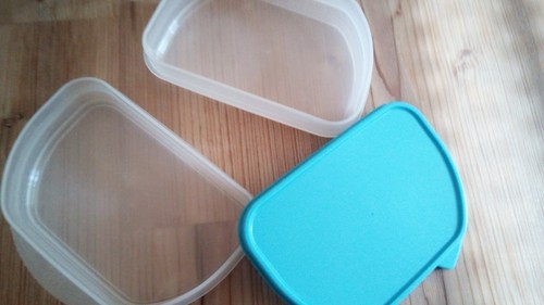 Tupper/tupperware