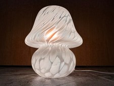 Hustadt Pilzlampe Design