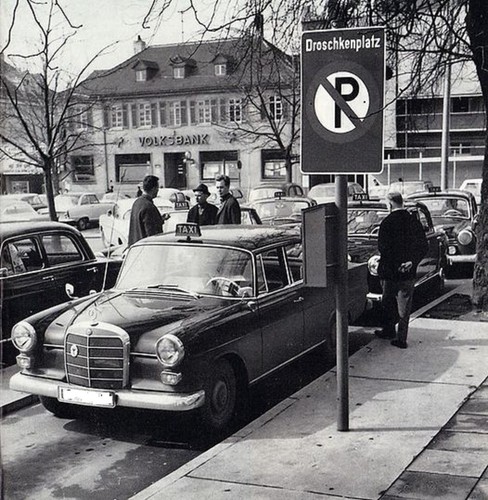 Taxi droschkenplatz schild - droschkenplatz, p-schild
