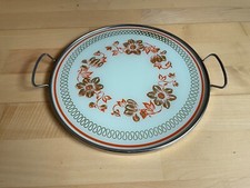 Schöne alte Tortenplatte mit Metall Rand und Griffen,  Kuchenplatte