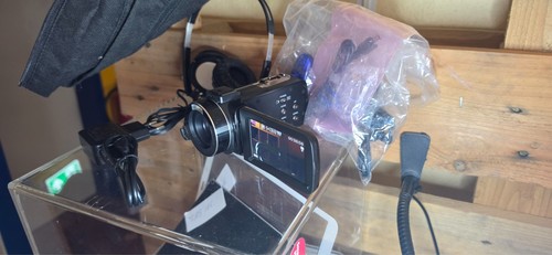 Digital video camera - video,