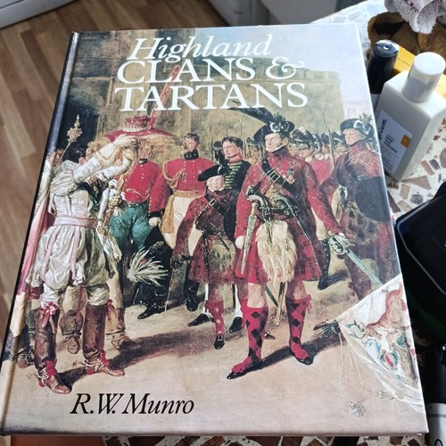 Highland clans tartans - highland, &