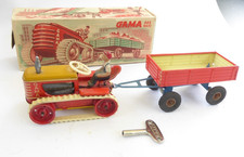 Gama 665 - Traktor mit