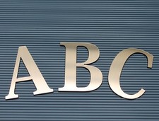 3D Buchstaben Selbstklebend