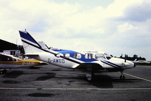 Piper navajo flugzeug - piper,