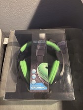 Grundig Kopfhörer mit Kabel
