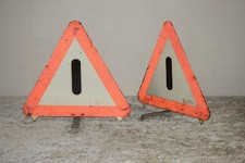 1/2 Warndreieck klein Sportwagen 1960er Oldtimer FANIO Ahrweiler 60er 70er Blech