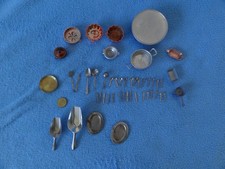 Puppengeschirr Konvolut 2 aus Metall für das Puppenhaus Puppenstube