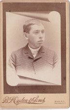 KABINETTFOTO GENTLEMAN VON OGDEN & SONS ALBANY NEW YORK