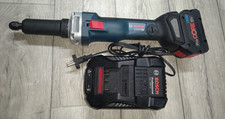 Bosch Professional Akku-Geradschleifer GGS 18V-23 LC  mit Akku 5,5Ah +Ladegerät
