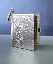 Antik Medaillon Anhänger Vintage  Art Déco Fotomedaillon Versilbert, Buch