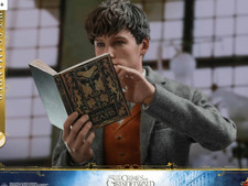 Hot Toys MMS 512 Newt