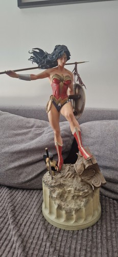 Sideshow wonder woman premium - sideshow,