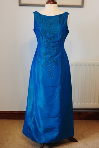 Perlenbesetztes ballkleid - ballkleid, in