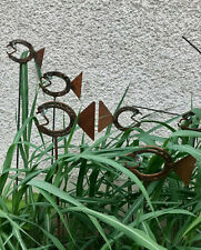 Fisch Hufeisen Garten Kunst Deko rostig Eisen Gartendeko (Stablänge max. 120cm)