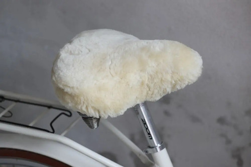 Fahrradsattelbezug aus