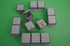 Siemens DELTA fläche IP44, AP dunkelgrau/hellgrau Schalter Steckdose zur Auswahl