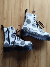 NEU ! Dr. Martens Damen