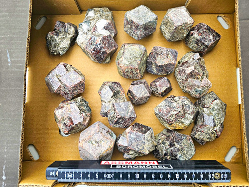 Mineralien granat ötztal - mineralien,