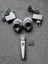 Friseur Wahl Moser Chrom Mini Haarschneidemaschine mit 2 Ladestationen +Zubehör 