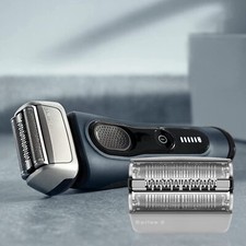  Braun Series 8 shaver 83M