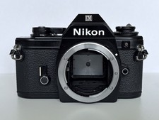 Kamera SLR Nikon EM Body