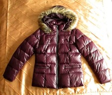 TOM TAILOR DENIM DAUNEN STEPPJACKE MIT KAPUZE UND FAKE FUR LILA BEERE L, 40 NEU