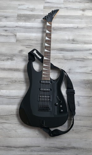Ibanez gitarre schwarz und - schwarz,