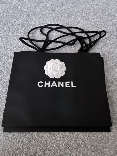 Chanel papiertüte mit kamelie - papiertüte,