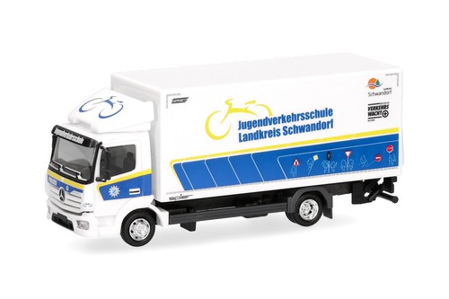 Herpa 098915 atego 13 - herpa,