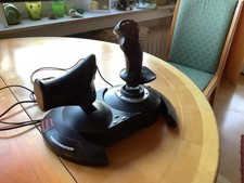 thrustmaster fernsteuerung