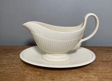 1x Wedgwood Queen’s Ware