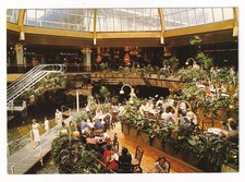 AK Berlin-Charlottenburg, im Europa Center, aus 1984, beschrieben