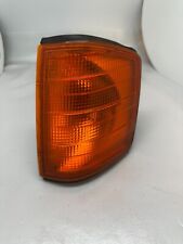 MERCEDES BENZ VORNE RECHTS Blinkleuchte Blinker W201 Hella 42665R6 E225