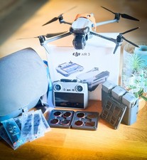 DJI Air 3 Fly More Combo (Smart RC 2) – Top Zustand - OVP - Tasche + Zubehör