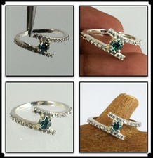 0.16 Karat Grün Diamant Solitaire 4 X 4 MM Rund Brillantschliff Certified Ring