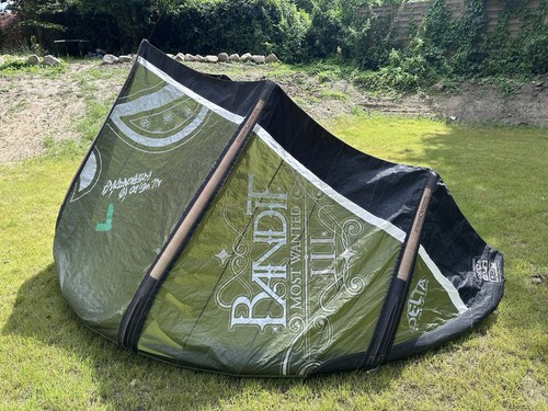 One bandit kite - f-one,