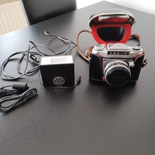 Alte Kamera EXA 1a mit Zubehör Carl Zeiss Jena