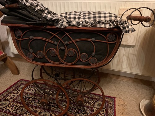 Antik puppenwagen - antik,