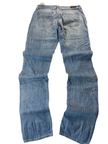 Levi demi curve straight - demi,